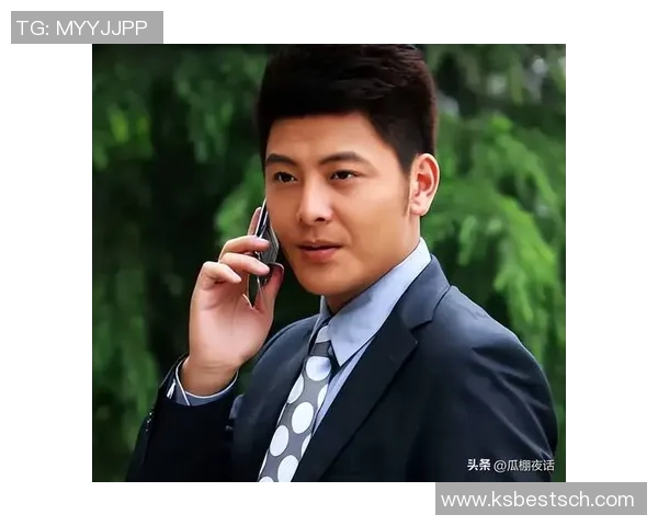 梅方与足球明星的爱情故事揭秘他的妻子背后的精彩人生