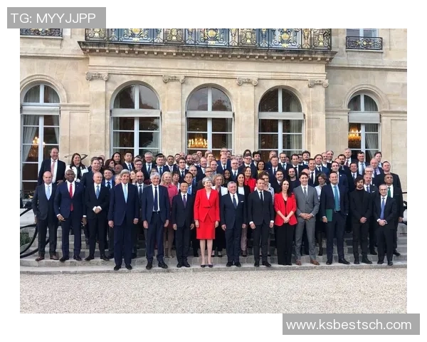 马克龙举办晚宴邀请足球明星共庆体育盛事展现法兰西风采